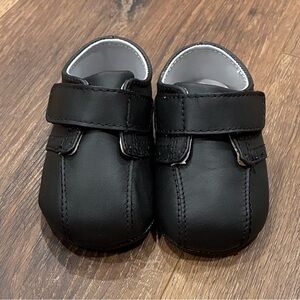 NWT Baby Deer Black Leather Dress Shoes Size 2 Baby